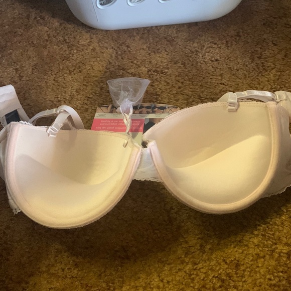 Light Pink George 6 Way Convertible bra clear plastic straps included - Picture 5 of 7